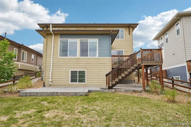 9516 Juniper Way Arvada, CO 80007