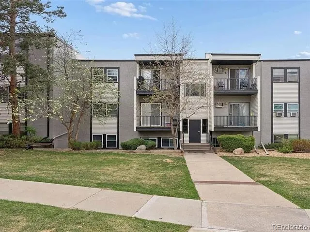 501 Golden Circle #303 Golden, CO 80401
