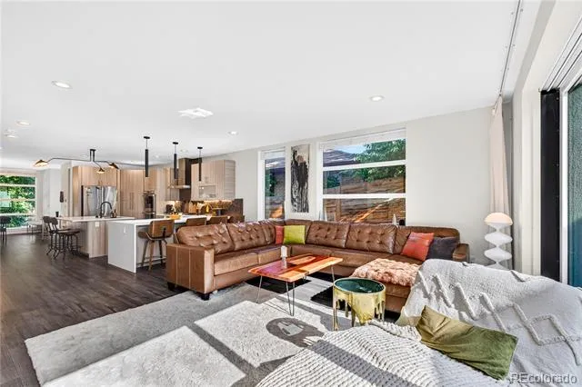 2210 S Sherman Street Denver, CO 80210