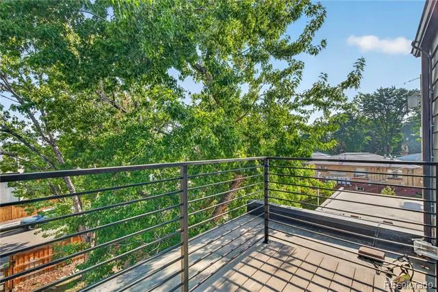 2210 S Sherman Street Denver, CO 80210