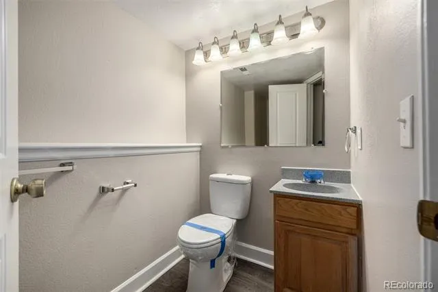 8660 Bluegrass Circle Parker, CO 80134