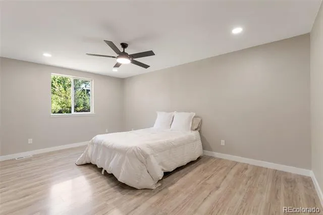 18949 W 60th Place Golden, CO 80403