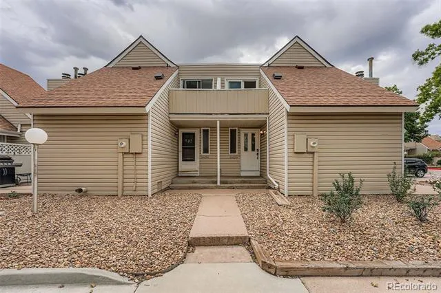 2469 S Xanadu Way #A Aurora, CO 80014