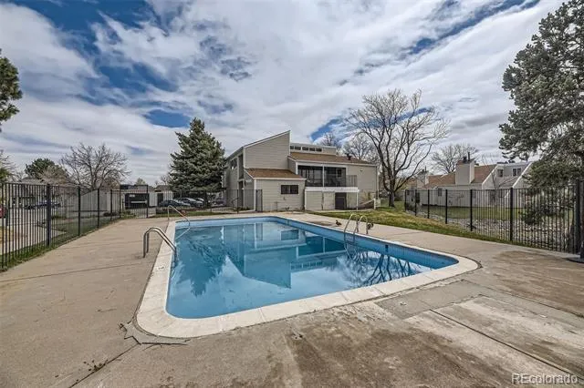 2469 S Xanadu Way #A Aurora, CO 80014