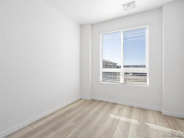 6153 Ceylon Street #302 Denver, CO 80239