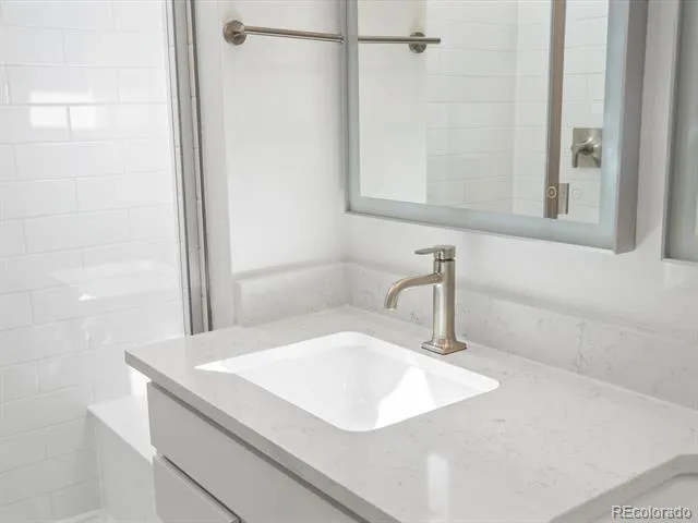 6153 Ceylon Street #302 Denver, CO 80239