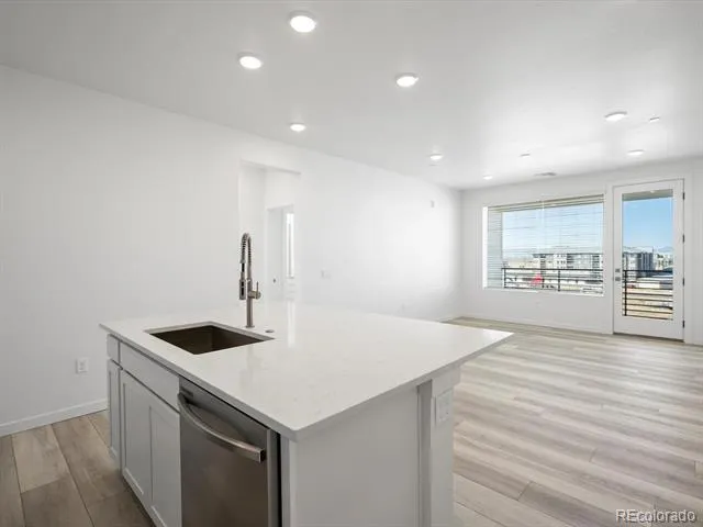 6153 Ceylon Street #302 Denver, CO 80239