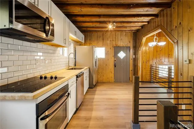 1264 Beaver Brook Canyon Road Evergreen, CO 80439