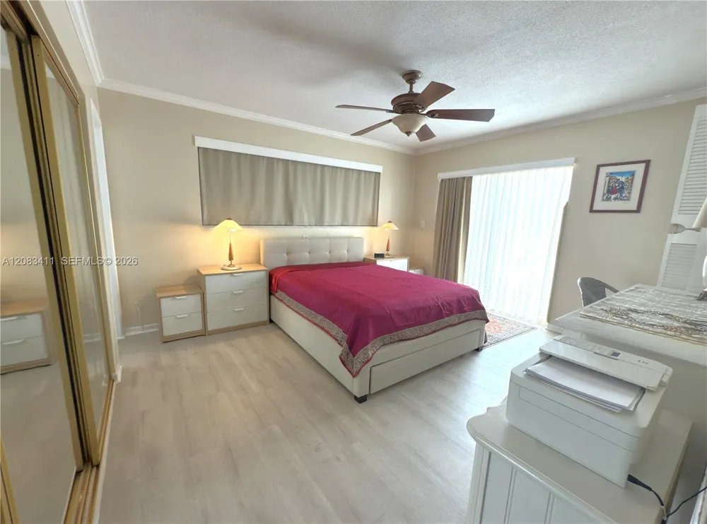 2340 NE 9th St #210 Fort Lauderdale, FL 33304