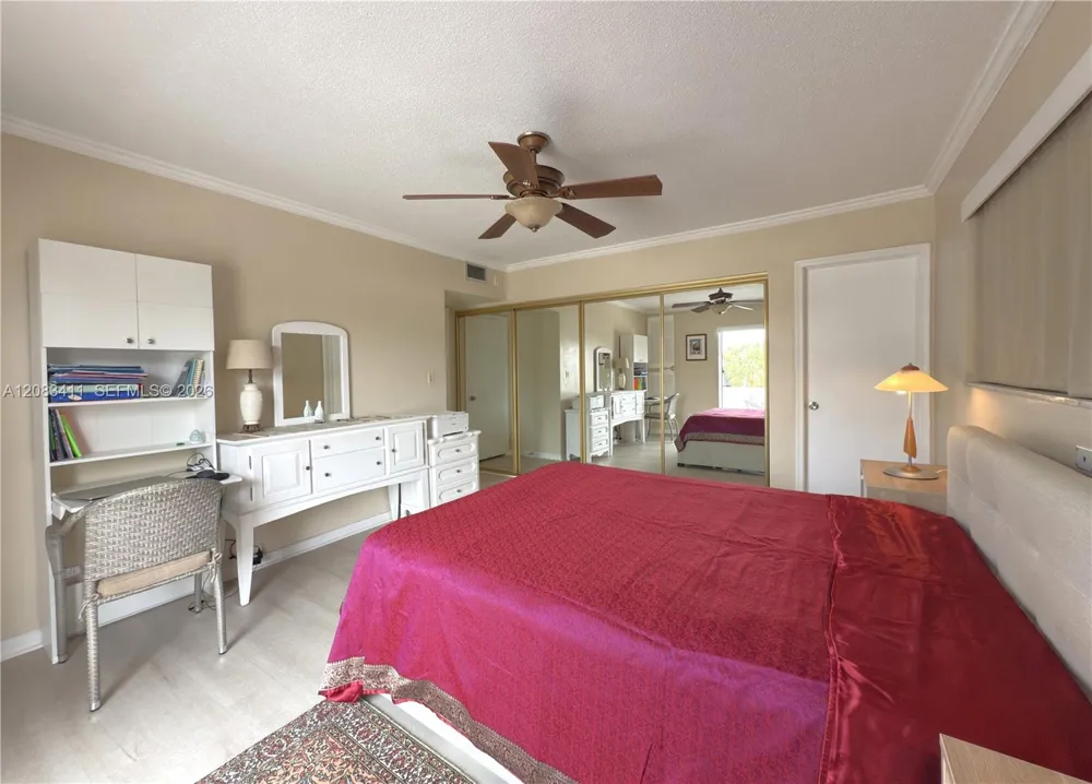 2340 NE 9th St #210 Fort Lauderdale, FL 33304