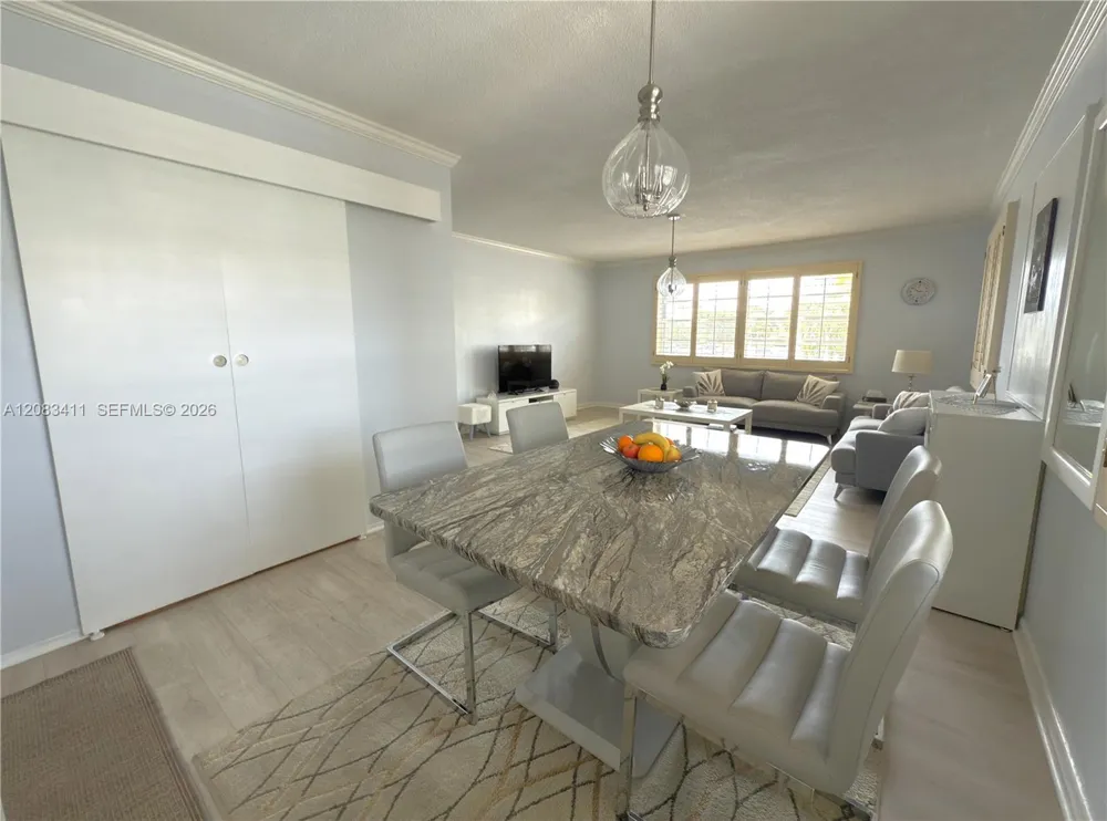2340 NE 9th St #210 Fort Lauderdale, FL 33304