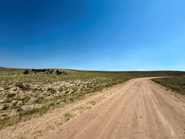 609 Commanche Hartsel, CO 80449