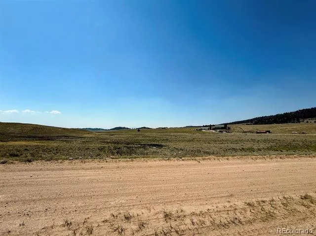 609 Commanche Hartsel, CO 80449