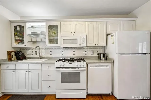 7680 W Meadow Drive Littleton, CO 80128