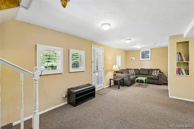 7680 W Meadow Drive Littleton, CO 80128