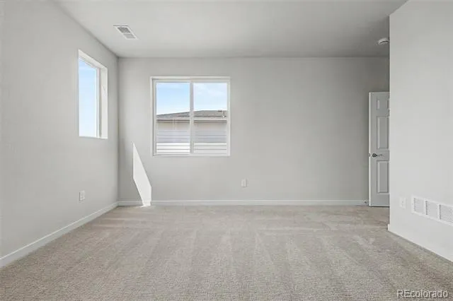 5804 Perth Street Aurora, CO 80019