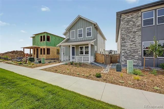 5804 Perth Street Aurora, CO 80019