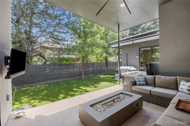 24 Wilder Lane Littleton, CO 80123