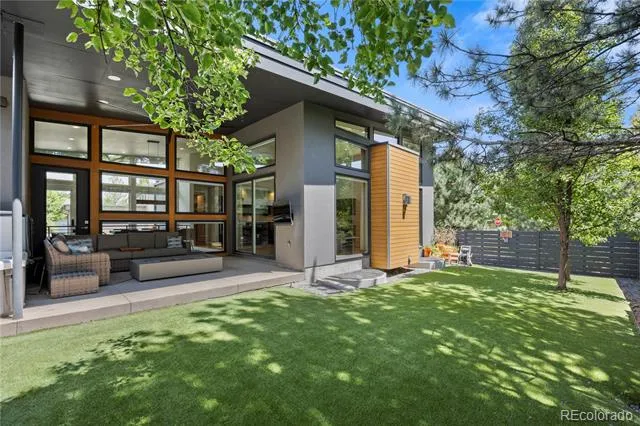 24 Wilder Lane Littleton, CO 80123