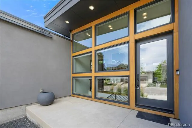 24 Wilder Lane Littleton, CO 80123