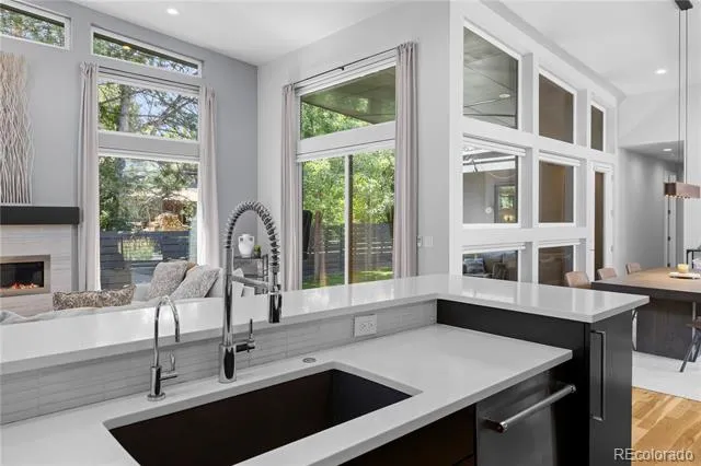 24 Wilder Lane Littleton, CO 80123