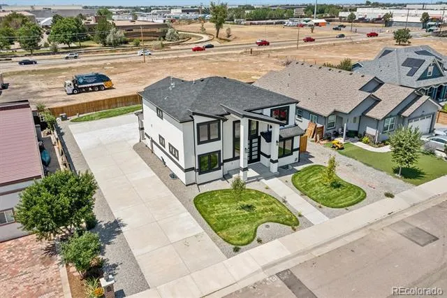 1931 Andes Street Aurora, CO 80011