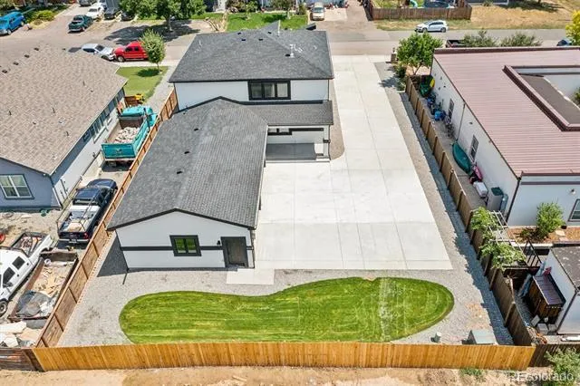 1931 Andes Street Aurora, CO 80011