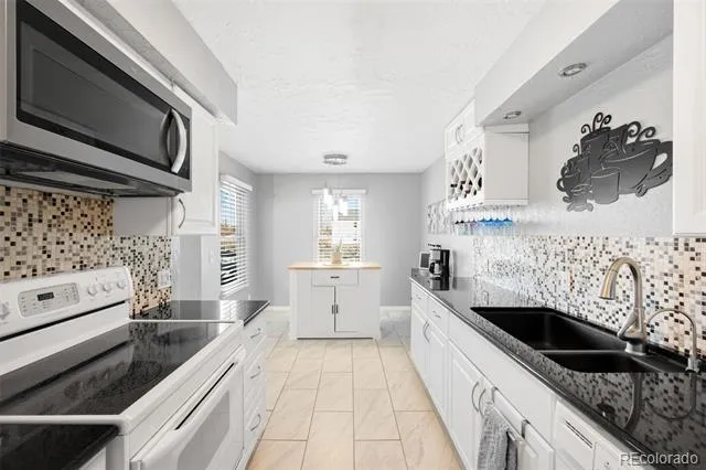 7395 E Eastman Avenue #201M Denver, CO 80231