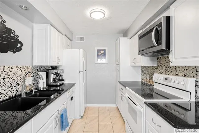 7395 E Eastman Avenue #201M Denver, CO 80231