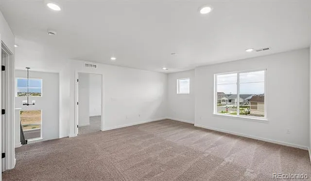 3862 Hayleyville Street Aurora, CO 80019