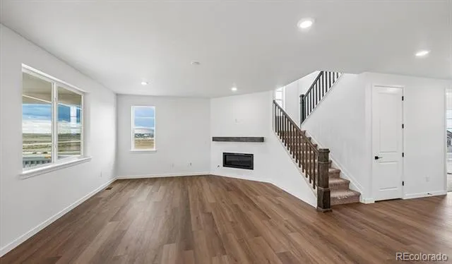 3862 Hayleyville Street Aurora, CO 80019