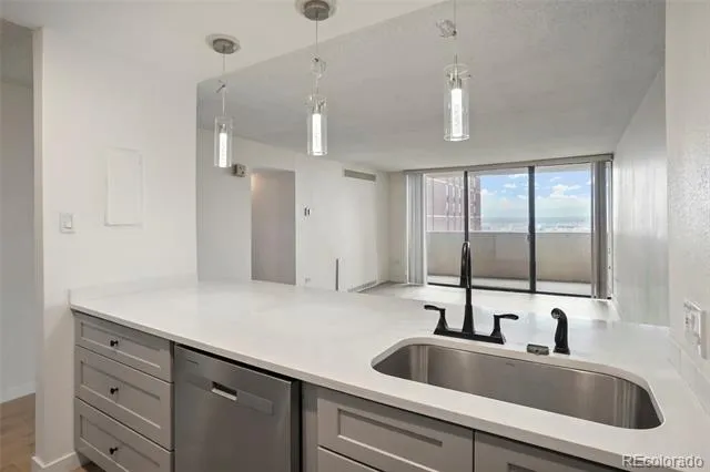 1020 15th Street #16N Denver, CO 80202