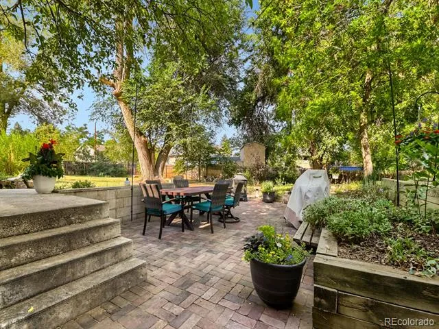 6420 Estes Street Arvada, CO 80004