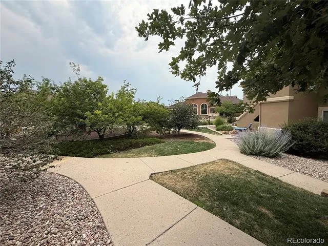 4464 Copeland Loop #102 Littleton, CO 80126