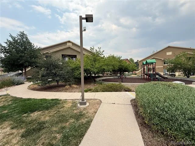 4464 Copeland Loop #102 Littleton, CO 80126