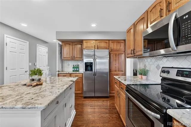 1774 Spring Water Place Highlands Ranch, CO 80129