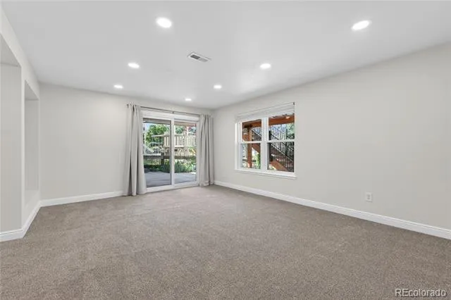 1774 Spring Water Place Highlands Ranch, CO 80129