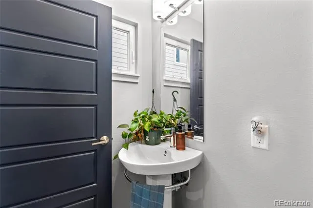 2725 W 25th Avenue #7 Denver, CO 80211