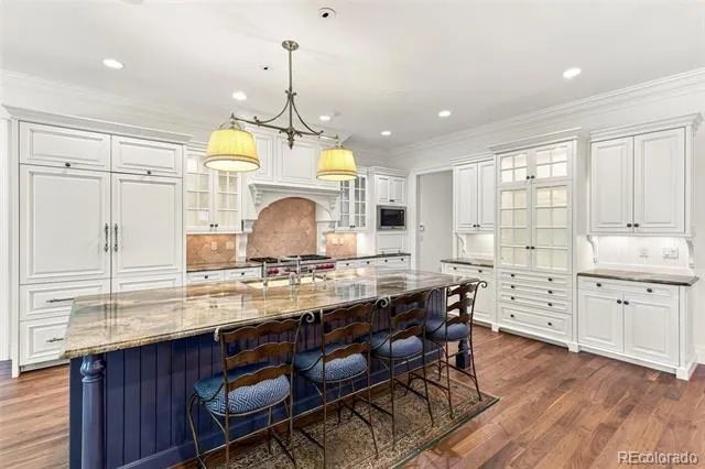 25 S Elm Street Denver, CO 80246