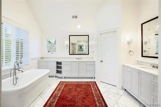 25 S Elm Street Denver, CO 80246