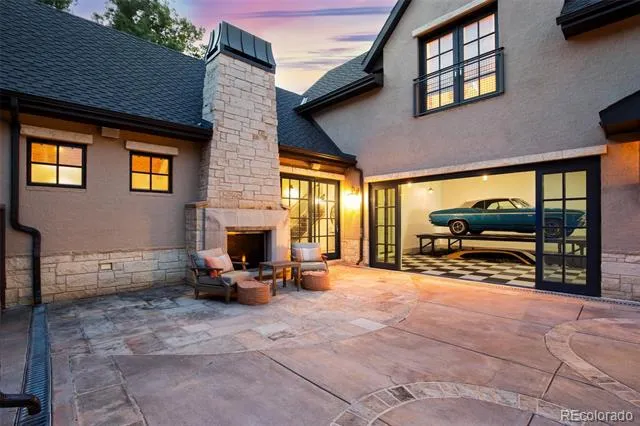 25 S Elm Street Denver, CO 80246