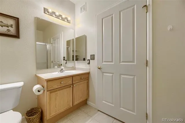 9691 W Coco Circle #105 Littleton, CO 80128