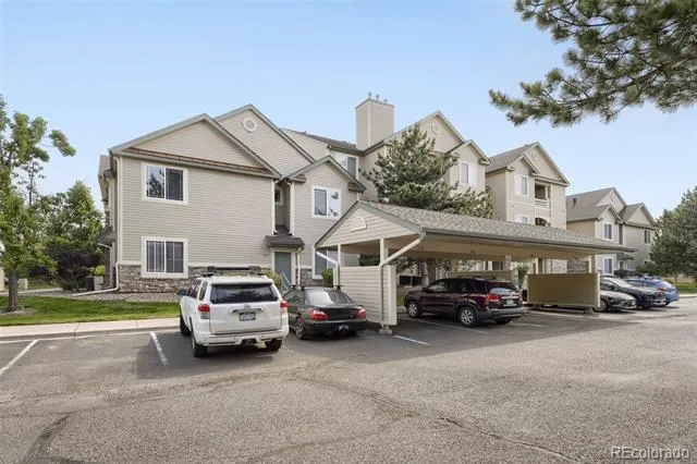 9691 W Coco Circle #105 Littleton, CO 80128