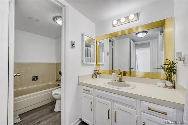 4074 S Atchison Way #104 Aurora, CO 80014