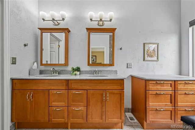 22042 Hill Gail Way Parker, CO 80138