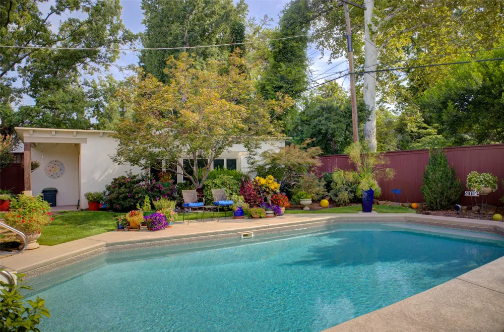 3845 Utica Avenue Tulsa, OK 74105