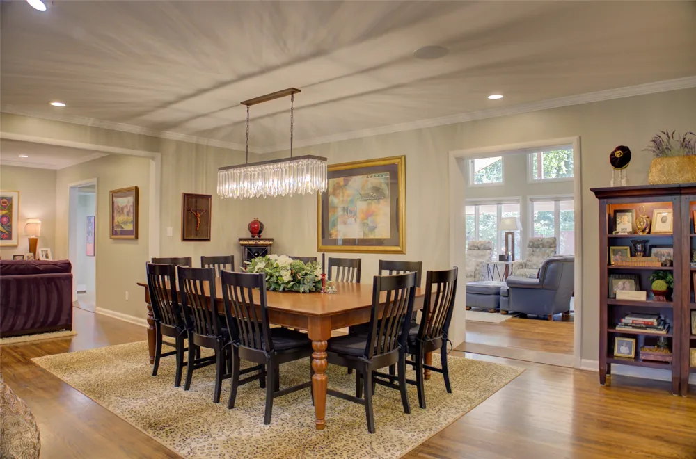 3845 Utica Avenue Tulsa, OK 74105