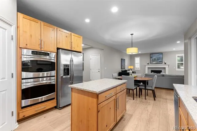 592 Meadowleaf Lane Highlands Ranch, CO 80126