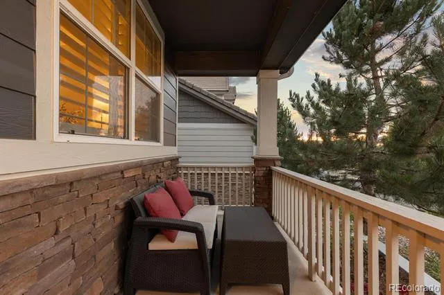 592 Meadowleaf Lane Highlands Ranch, CO 80126