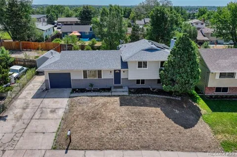 2011 Montezuma Drive